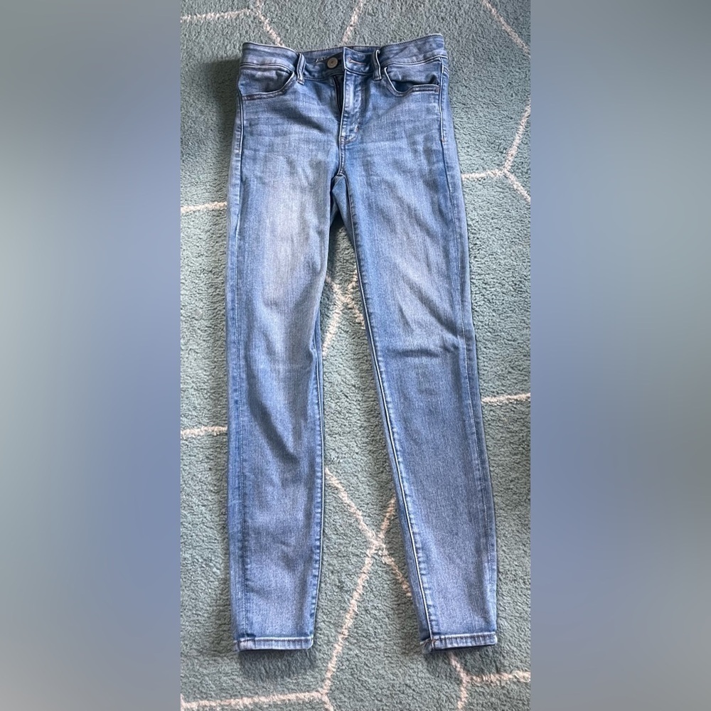 AE Next Level Stretch-"Hi-Rise Jegging" Jeans-Light Blue-Size 6 Regular​